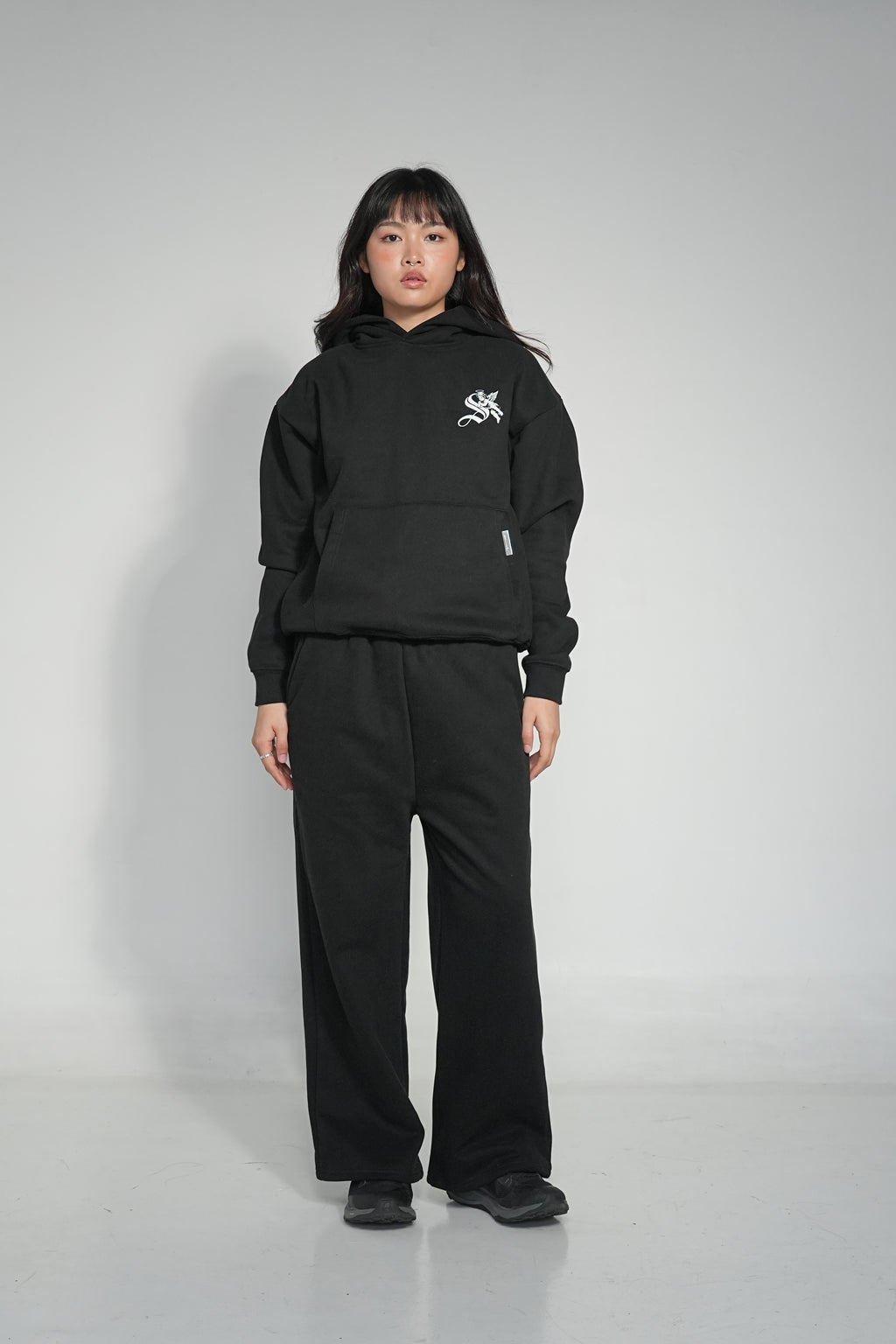 SAINTSVILLE HOODIE - SAINT BLACK