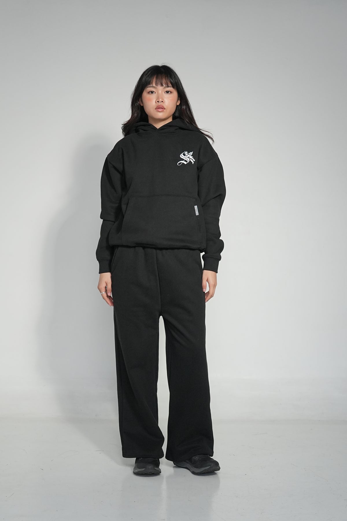 SAINTSVILLE HOODIE - SAINT BLACK